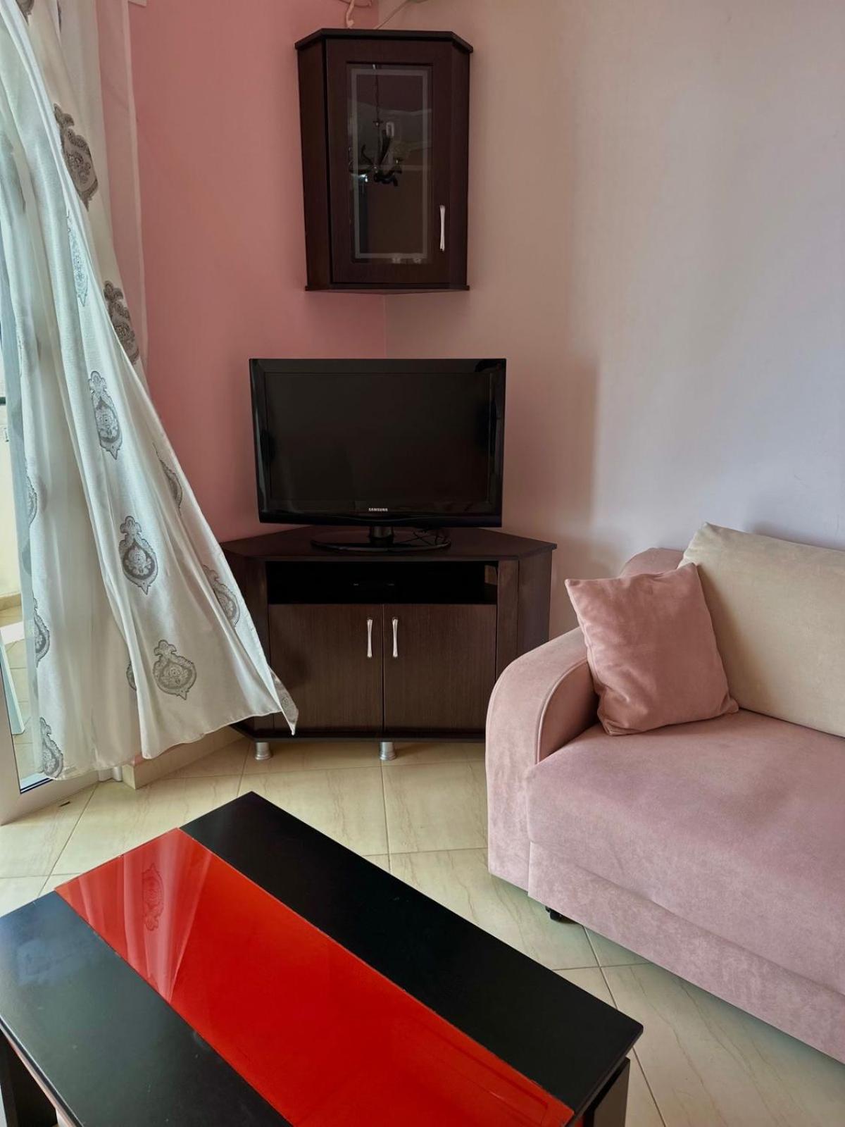 Esmeralda Apartaments Sarandë Exteriér fotografie