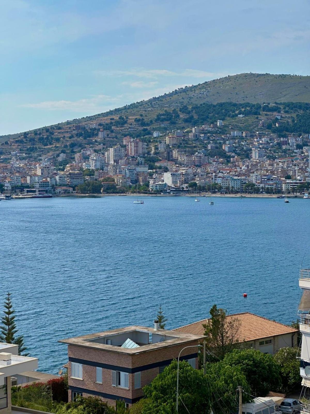 Esmeralda Apartaments Sarandë Exteriér fotografie