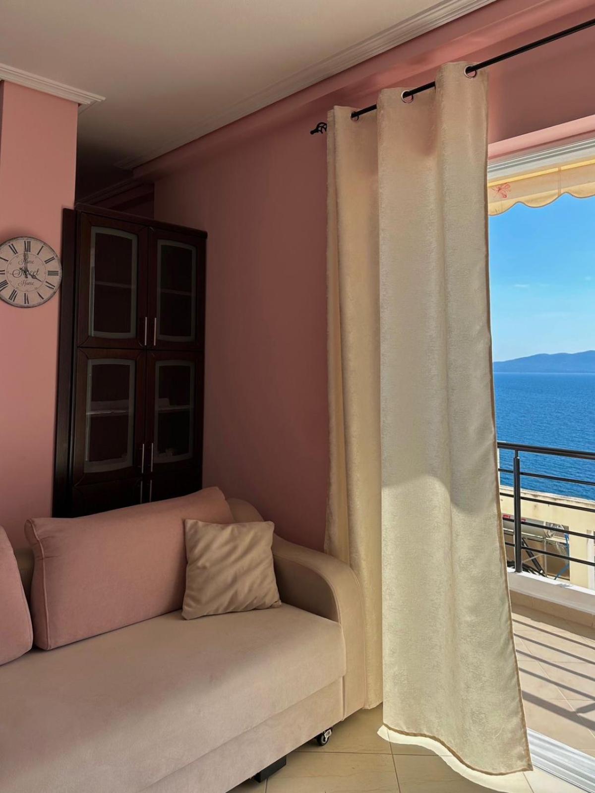 Esmeralda Apartaments Sarandë Exteriér fotografie