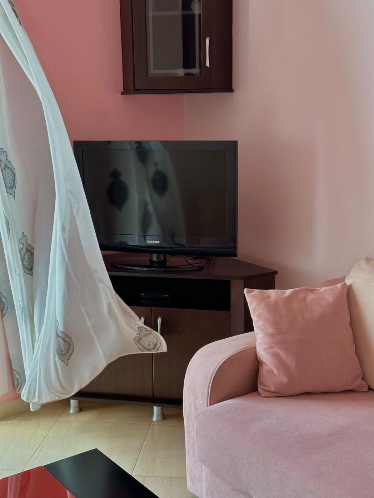 Esmeralda Apartaments Sarandë Exteriér fotografie