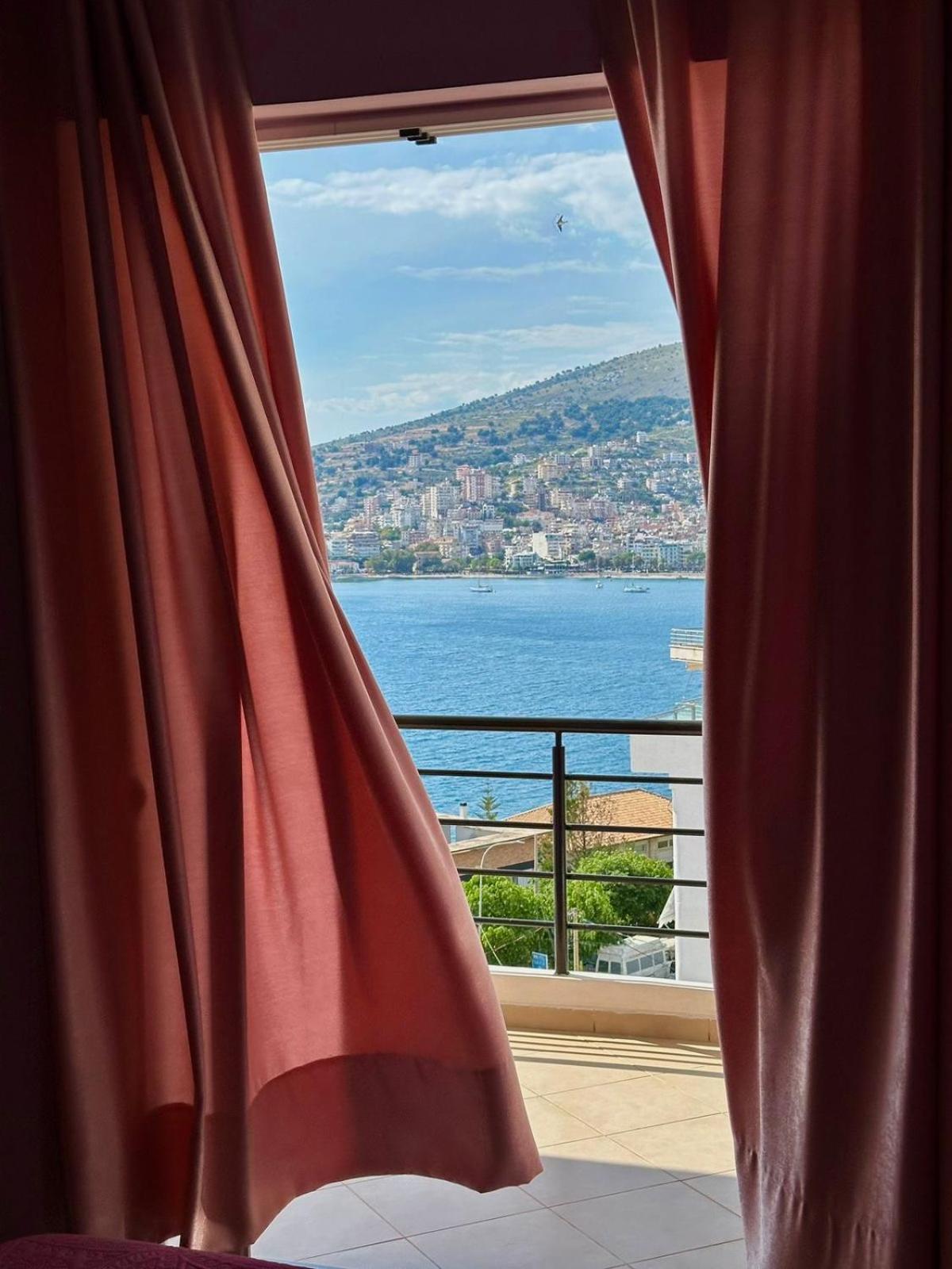 Esmeralda Apartaments Sarandë Exteriér fotografie